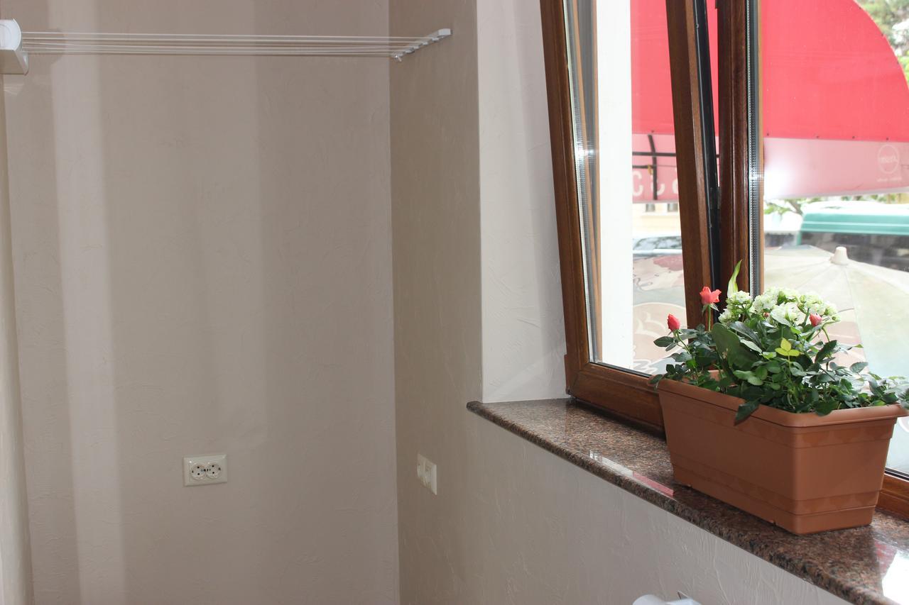 Apartment Anzi Батумі Екстер'єр фото
